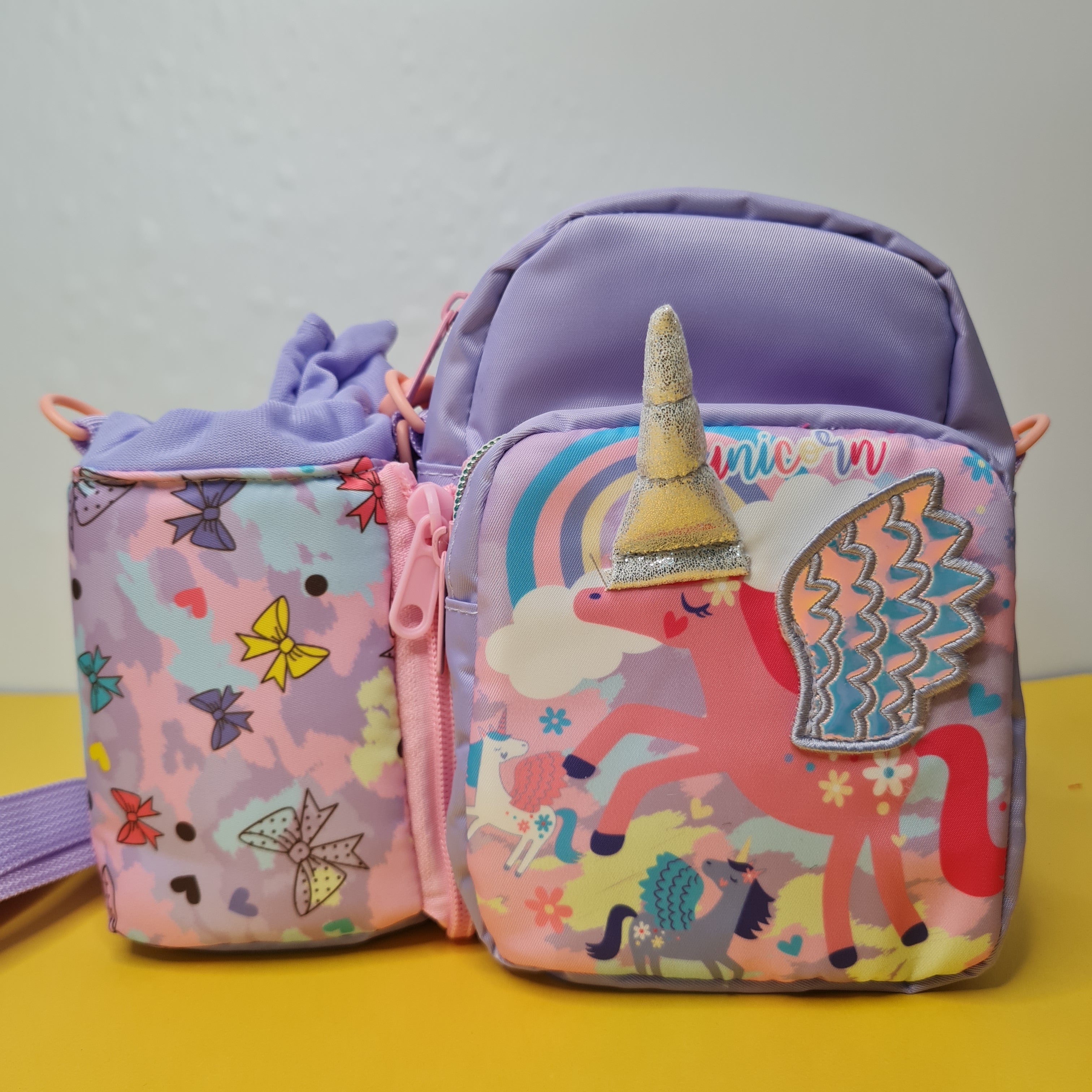 Children's navy blue and orange lunch bag set with "SPACE" astronaut and planet print, ideal for tiffins and water bottles. www.usmile.toys